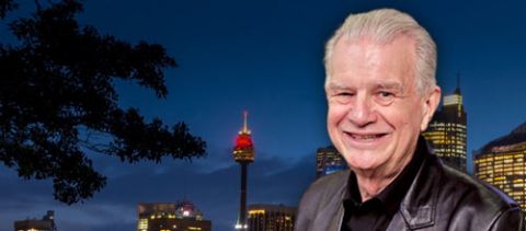 Programme: Sunday Nights with Bill Crews